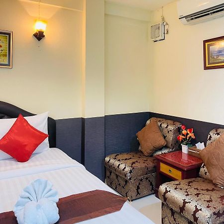 Baik Suite Bangkok Eksteriør bilde