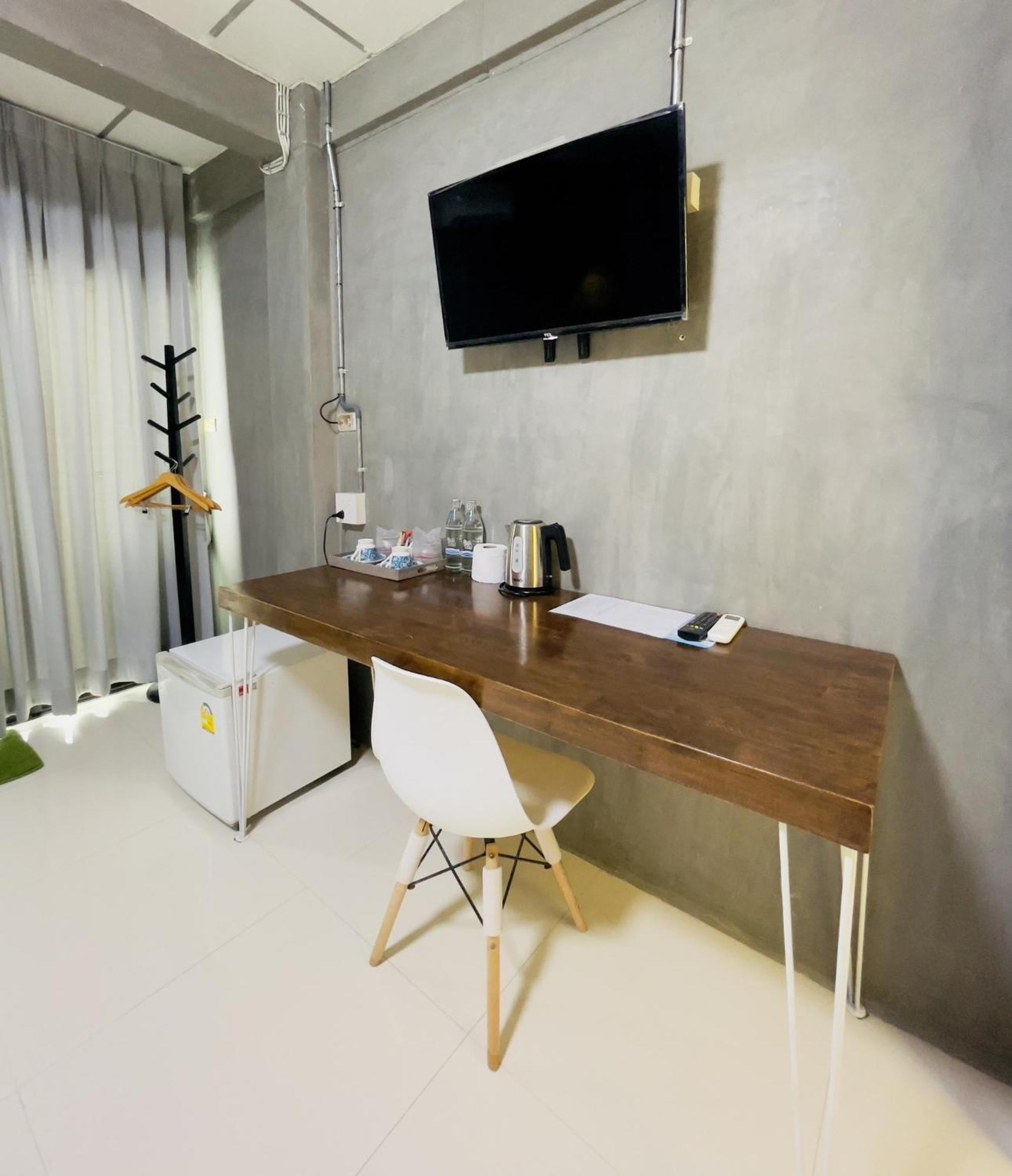 Baik Suite Bangkok Eksteriør bilde